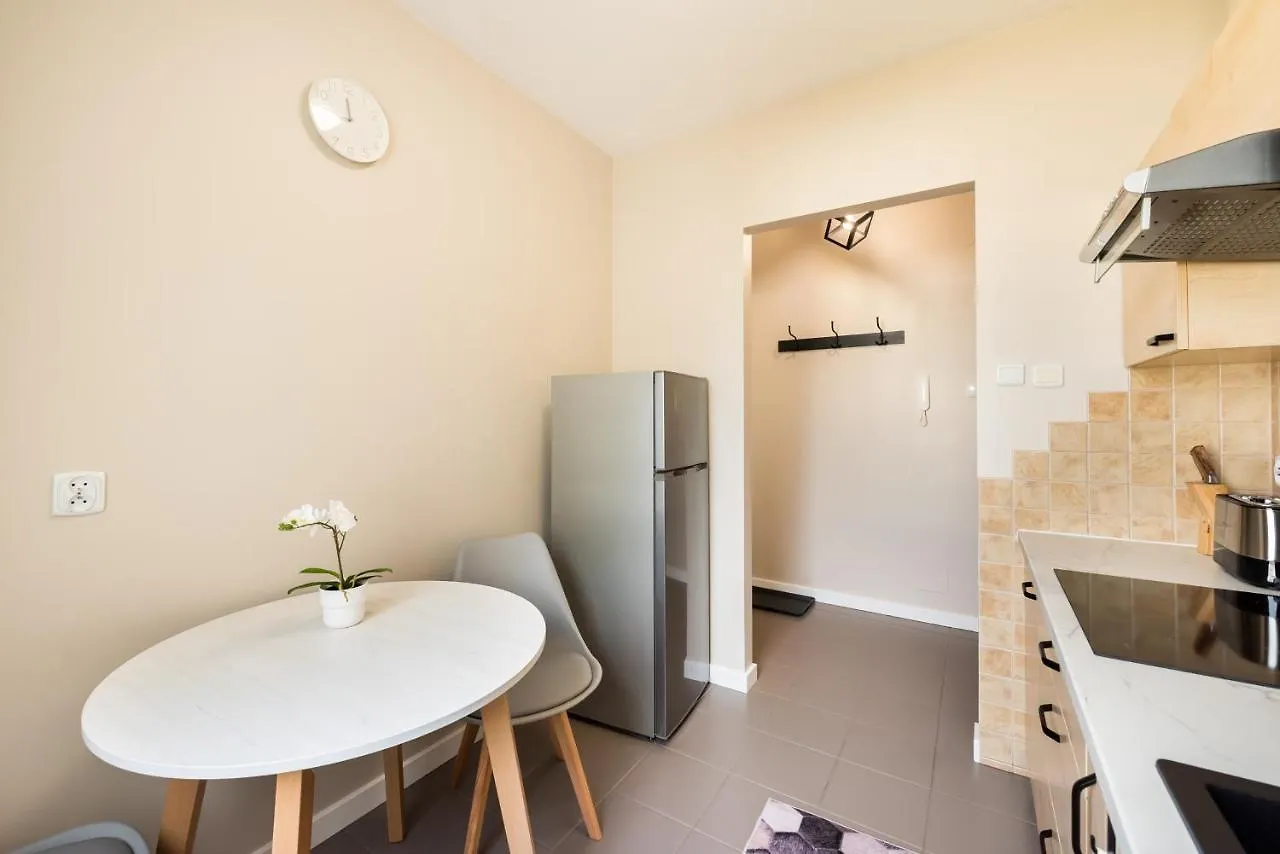 Ursus Pleasant Apartment Warsaw Poland